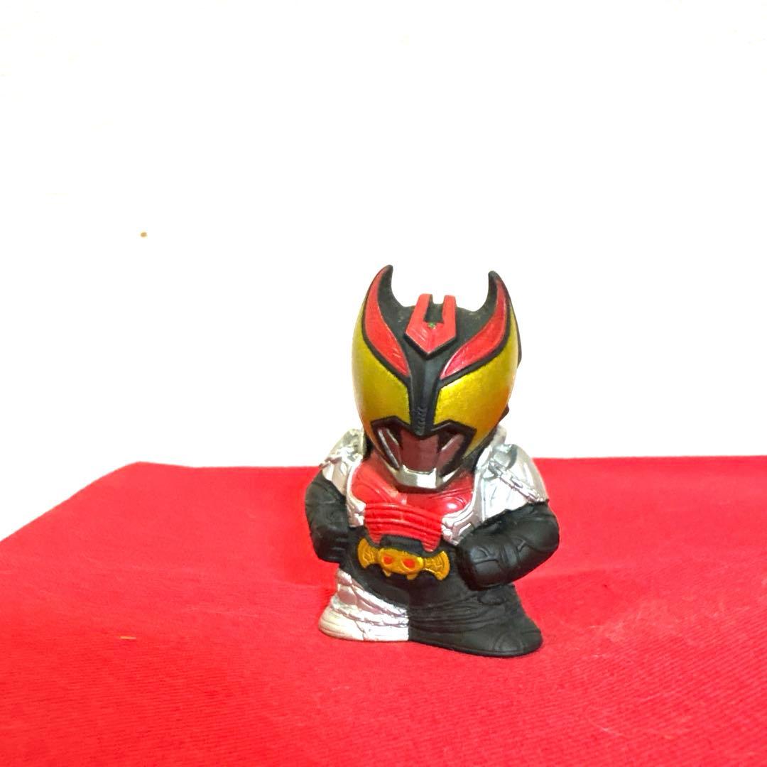 仮面ライダーキバ キバフォーム 紅渡 フィギュア SHF 真骨彫 当時物 金赤銀