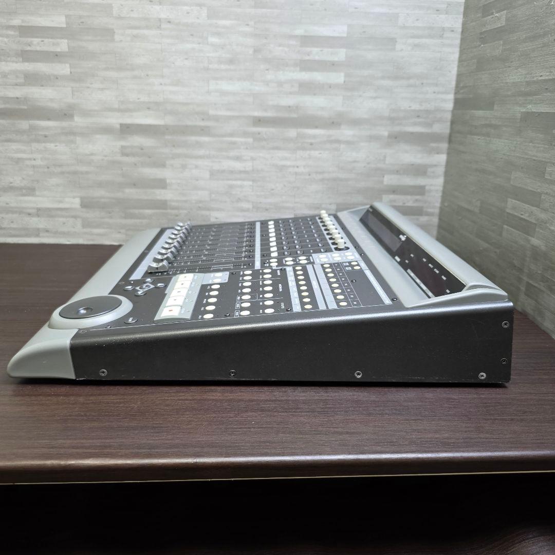 MIDI→USB接続 コントローラー・フェーダー 16チャンネル