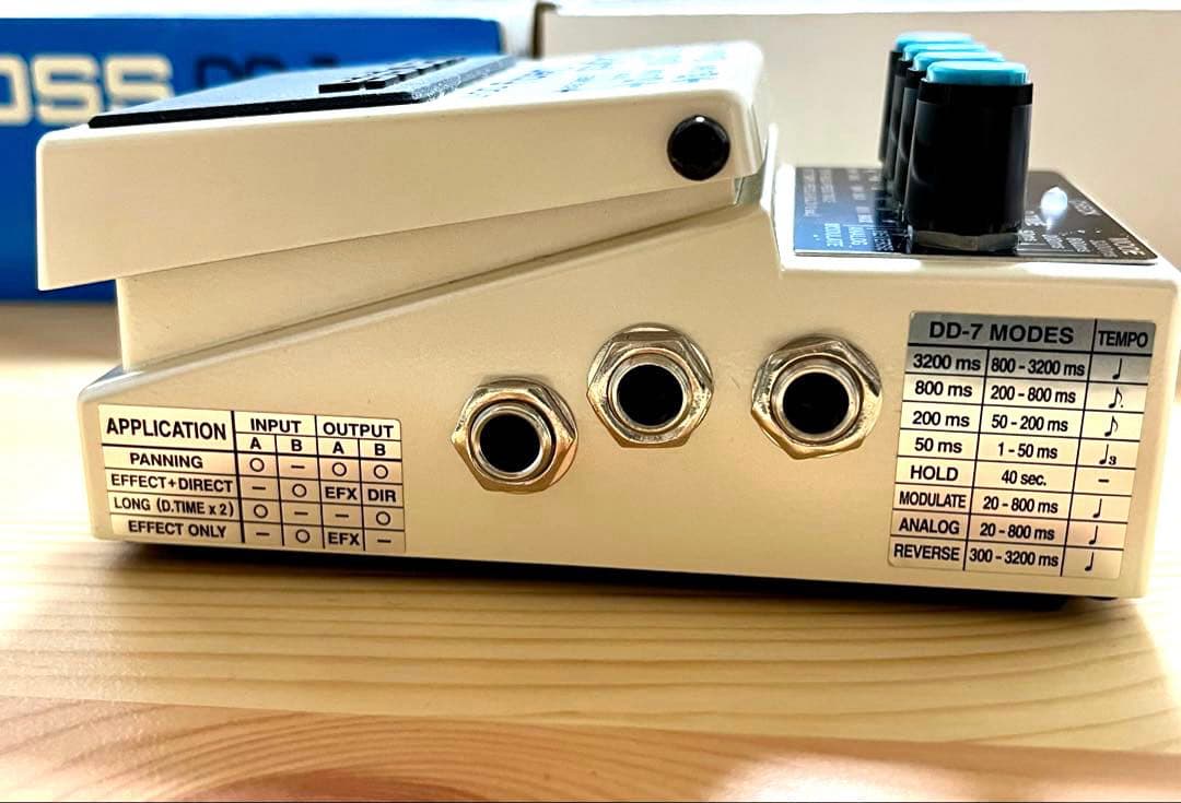 //BOSS DD-7 【中古】ディレイ　Digital Delay 箱取説付き