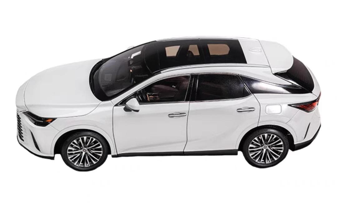 限定版1/18 レクサスRX450h+ 　ミニカー　模型　完成品　展示台付き　白