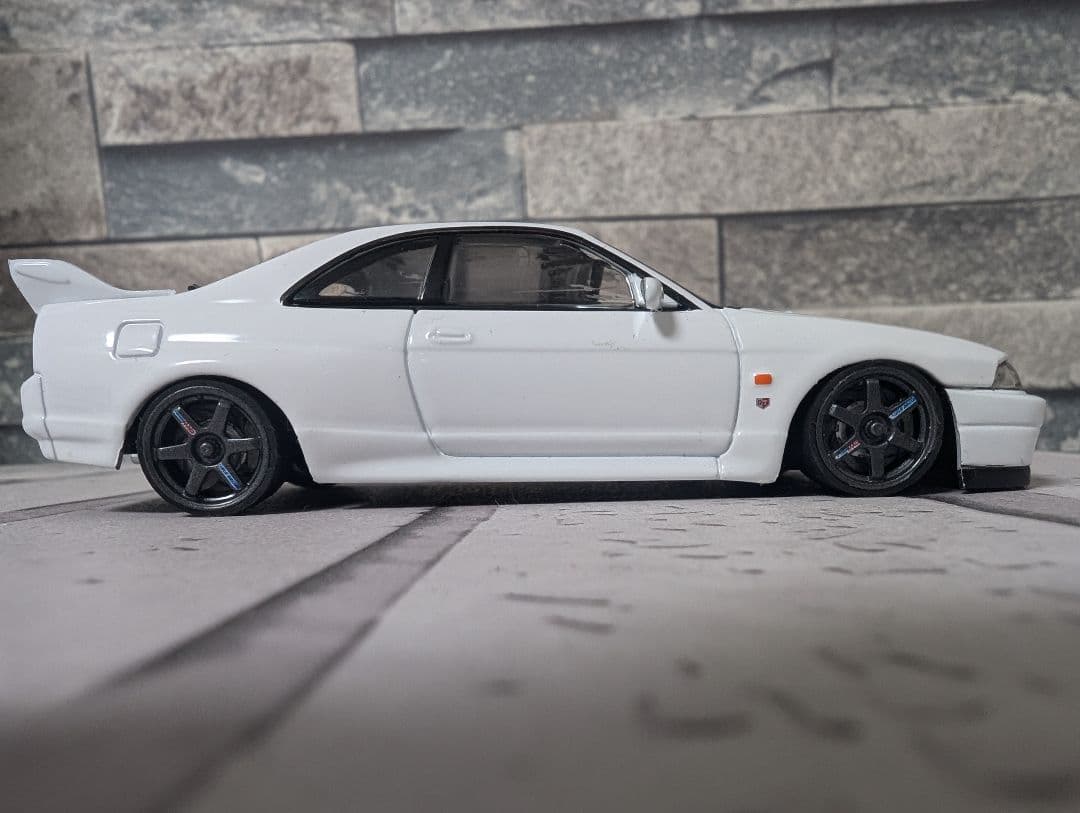 1/43 エブロ製 R33 GTR 極低超扁平カスタム　改造ミニカー