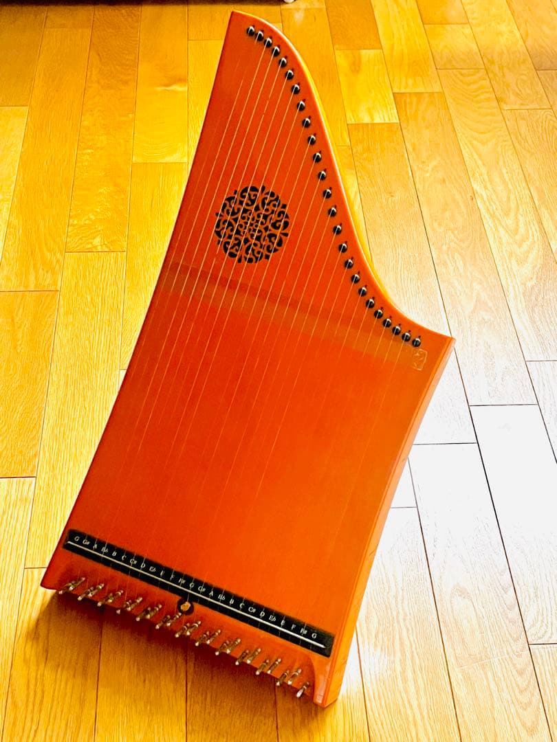 ヘルマンハープ　ケース付き　チューナー付き　ドイツ製