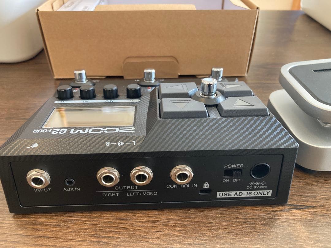 ZOOM G2 FOUR & FP02M セット