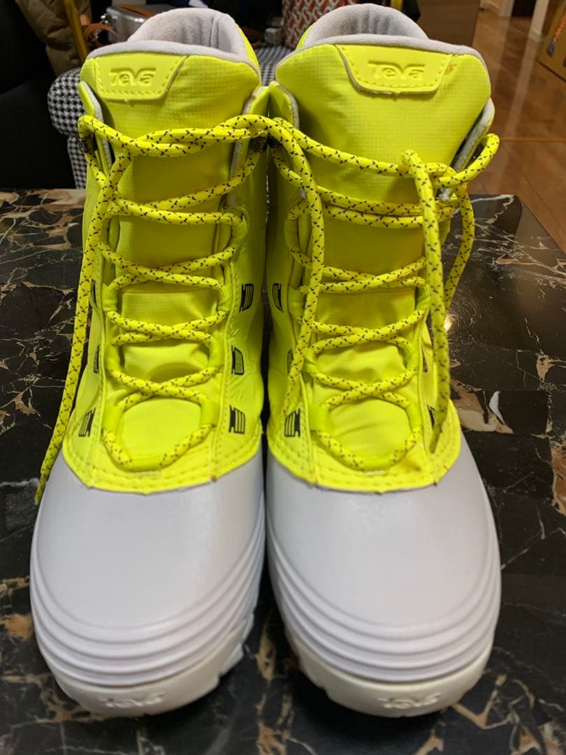 未使用 Teva スノーブーツ