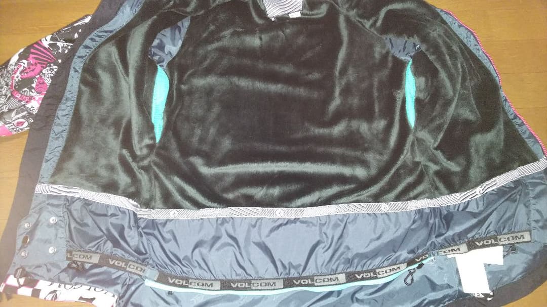 VOLCOM スノボウェア