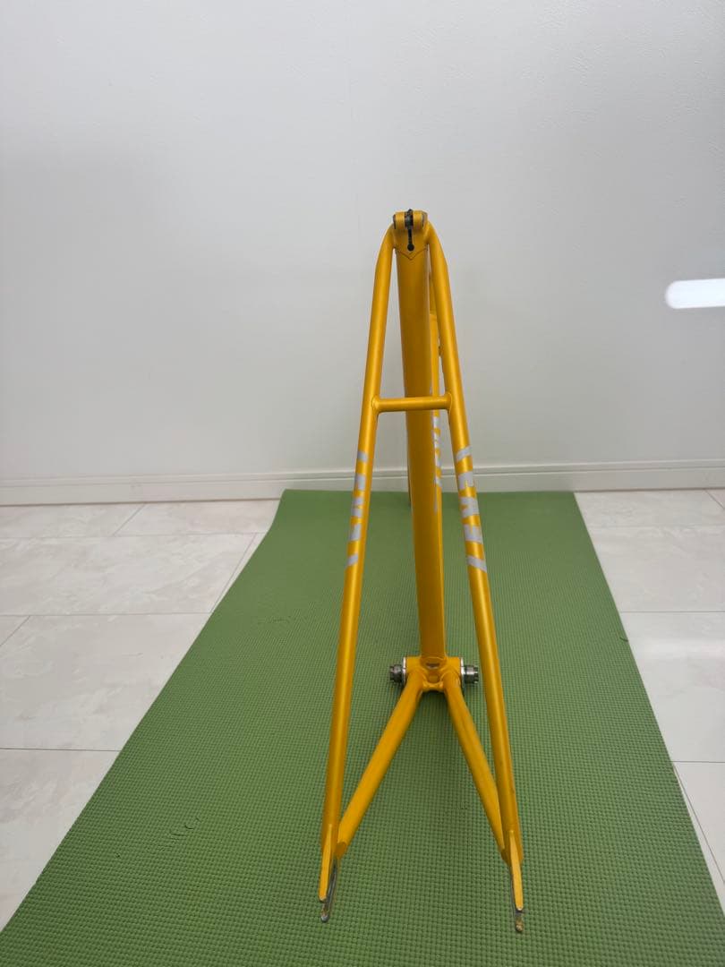 ピスト・シングルスピードフレーム