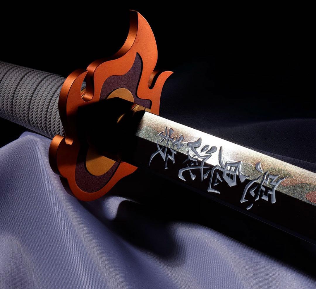 鬼滅の刃　日輪刀　炭治郎　煉獄　刀
