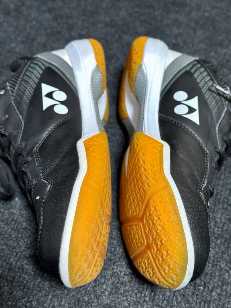 YONEX バドミントンシューズパワークション65Z3 ブラック25.5センチ