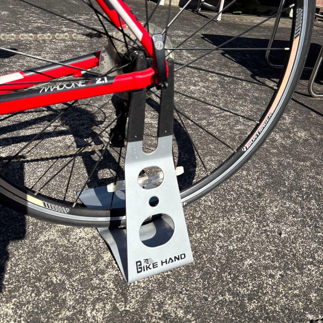 Trek レッド ロードバイク 700C