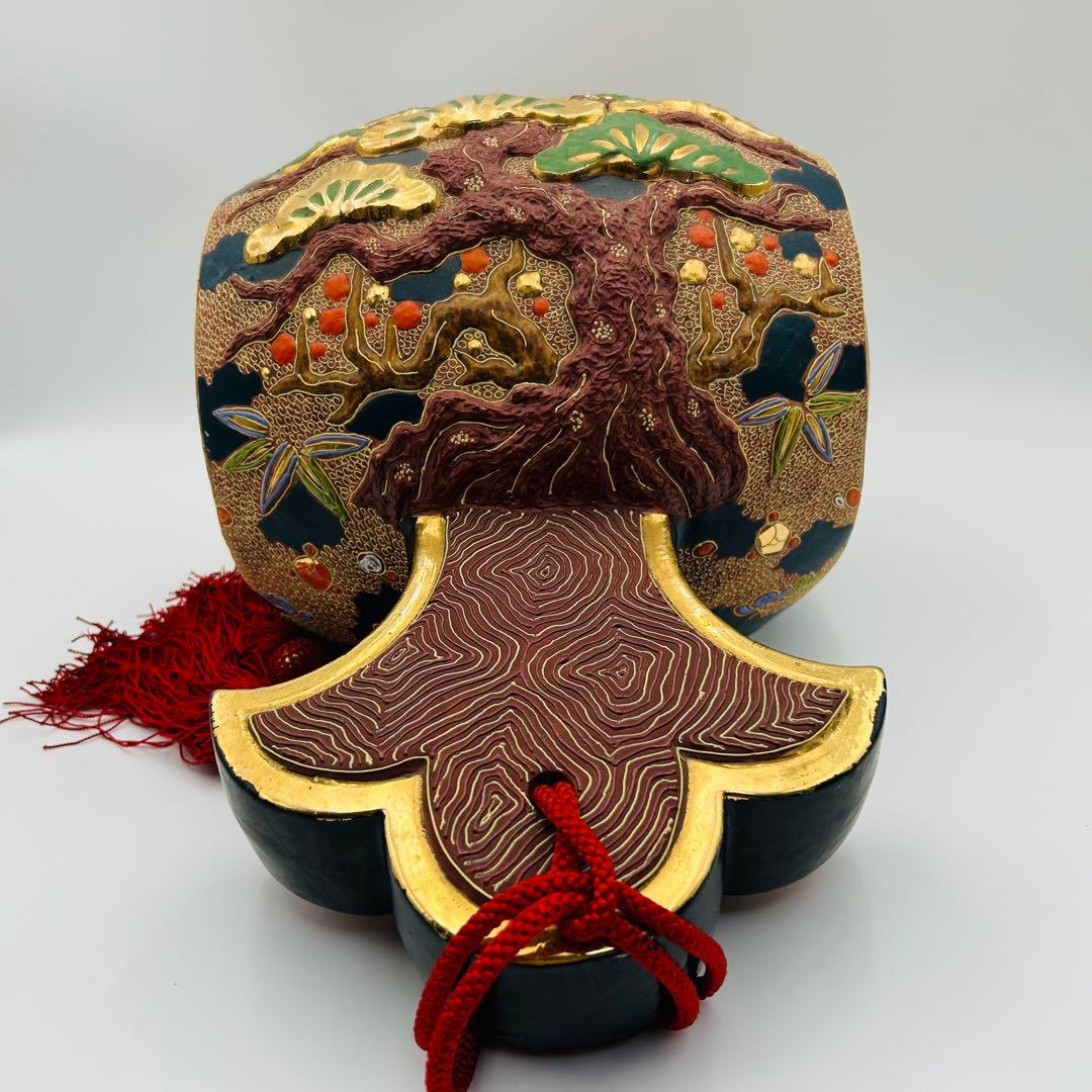 【九谷焼　打ち出の小槌　縁起物　色絵　金彩　派手　正月飾り物　開運　金運　招福】