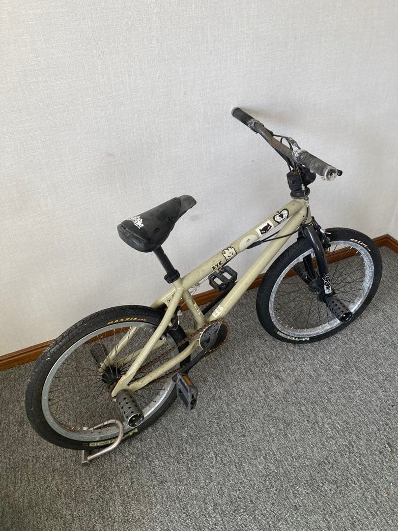 【現地引き取り限定】 wethepeople BMX 20インチ 難あり