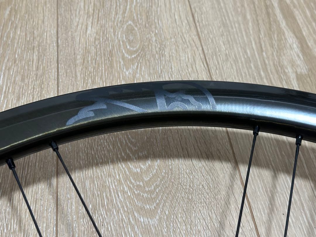 超美品カンパニョーロSHAMAL CARBON DB カーボンホイール前後セット