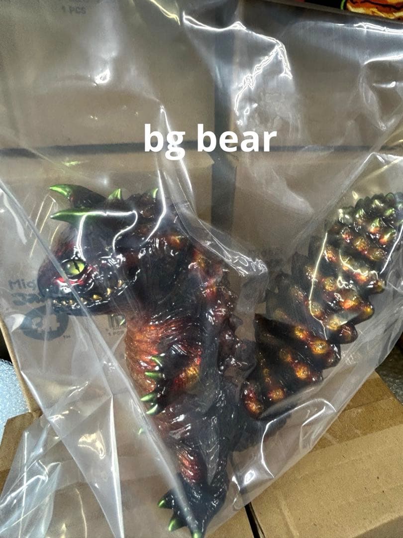 レオパ怪獣　ファイアーアゲート　ヤモリ　モンスター　可動　ソフビ　フィギュア