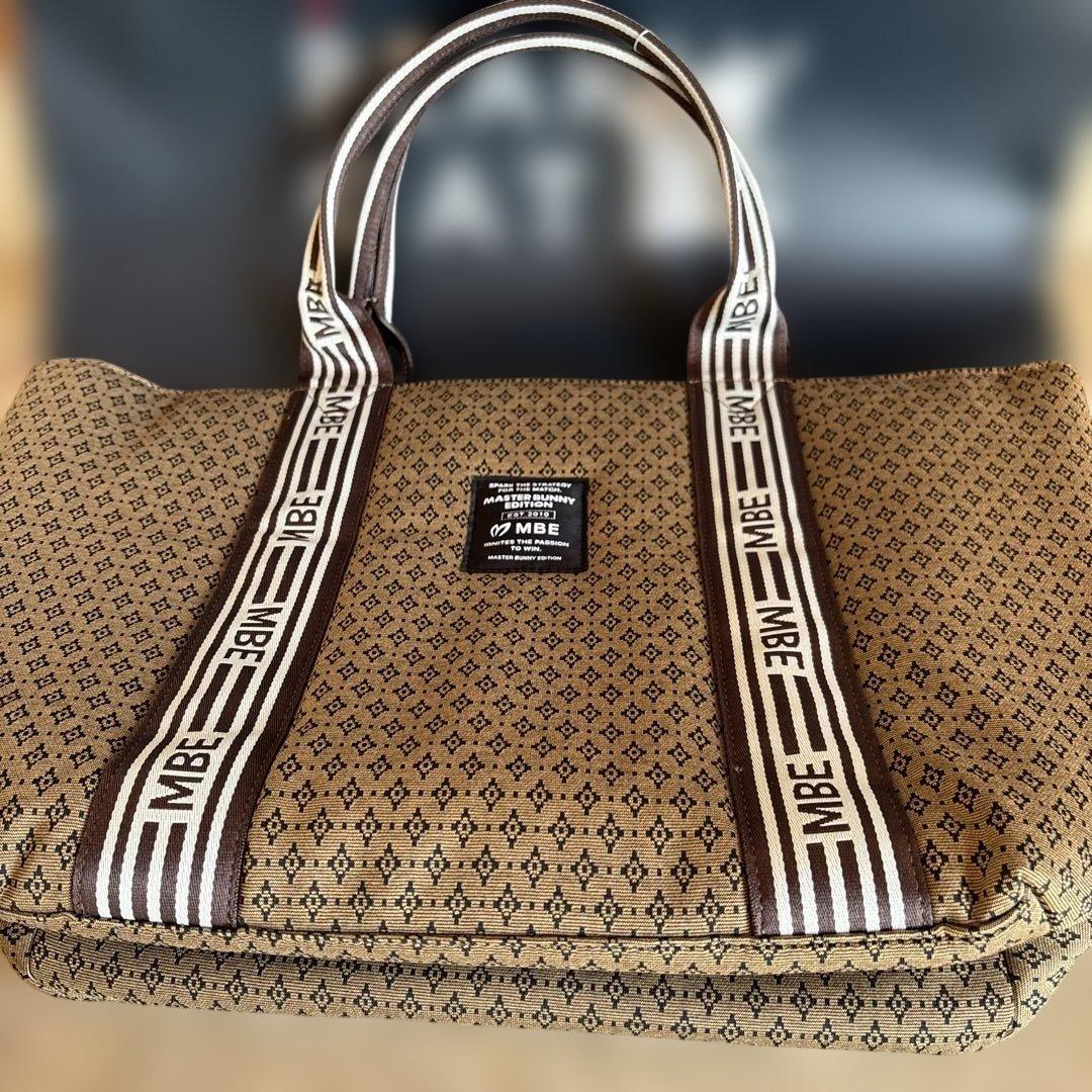 マスターバニートートバッグ ダイヤ柄・ジャガード ロッカーバック　トート　★茶