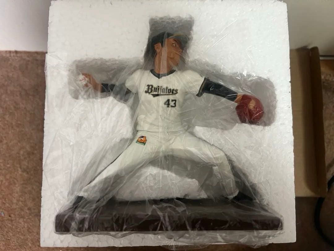 山本由伸 オリックスバファローズ　フィギュア 背番号43