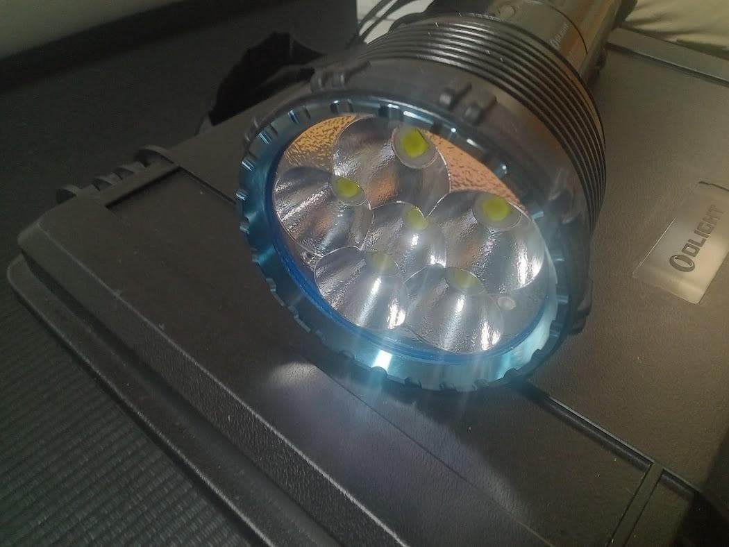 ライト・ランタン Olight X9R Marauder