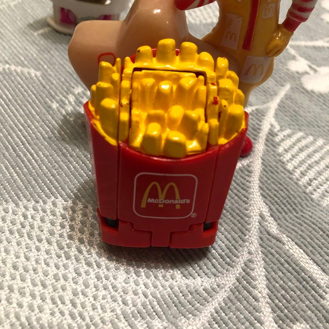 マクドナルド 変形ロボ レア品