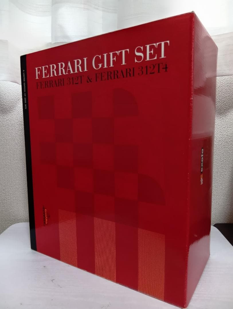 Ferrari F1 ミニカー 1/18 赤