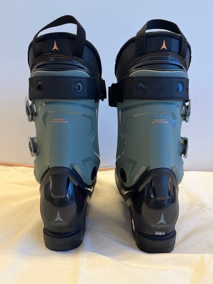 ATOMIC hawx magna110 アトミックスキーブーツ