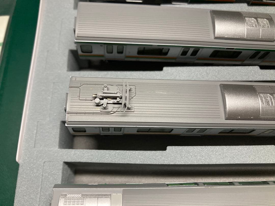 室内灯付 E231系 1000番台 湘南色 10両 KATO