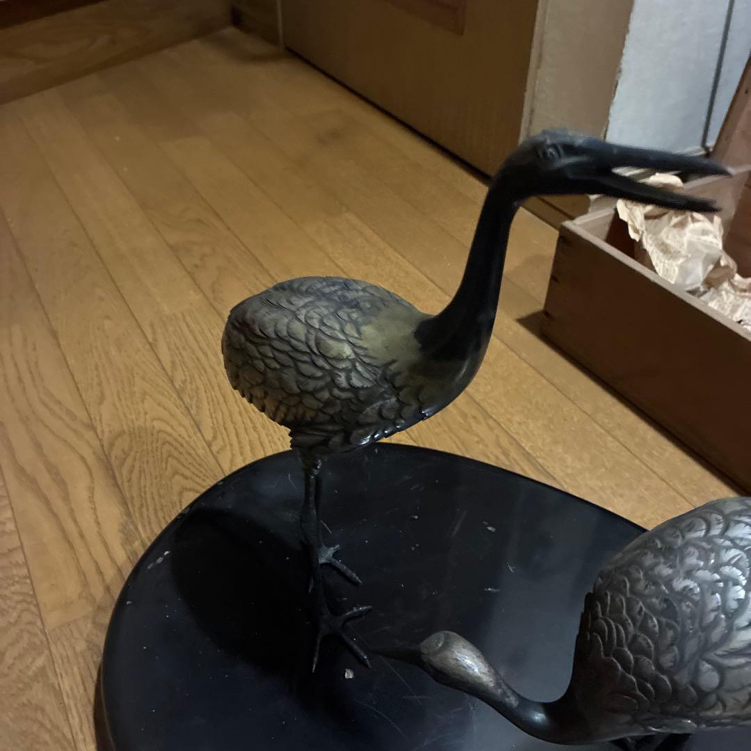 骨董品、縁起物鶴　美術工芸品　古銅色分け青銅　鎌倉山の旧家から出ました