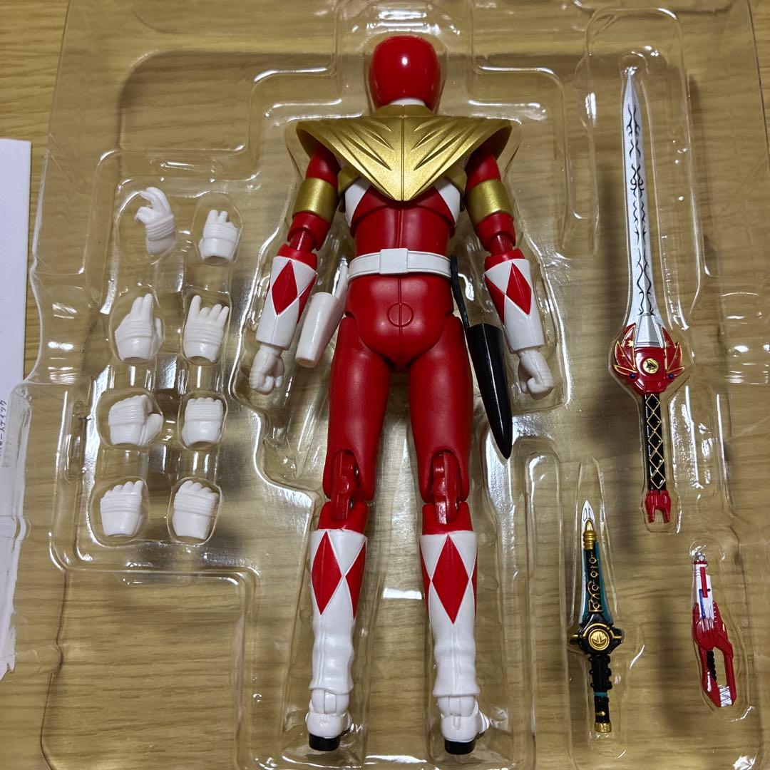S.H.Figuarts 恐竜戦隊ジュウレンジャー アームドティラノレンジャー
