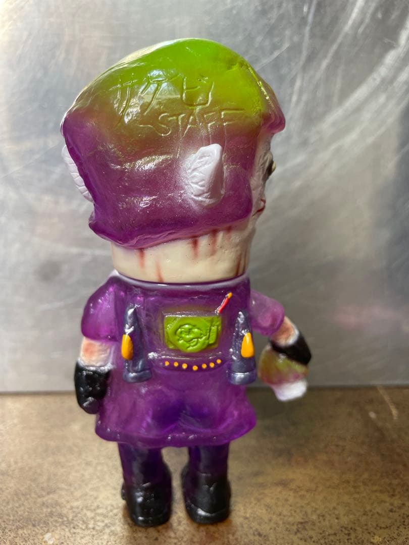 ミライロウマンドウ　サケビのスタッフ　NO.1　ジョーカービニー　２期