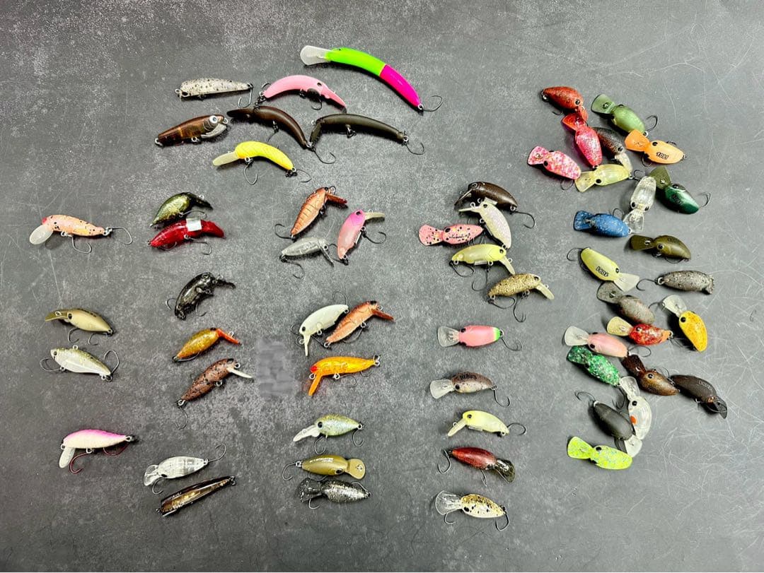 【⭐️引退❣️まとめ売り⭐️】①トラウト用ルアー　大量60個　お値打ち‼️
