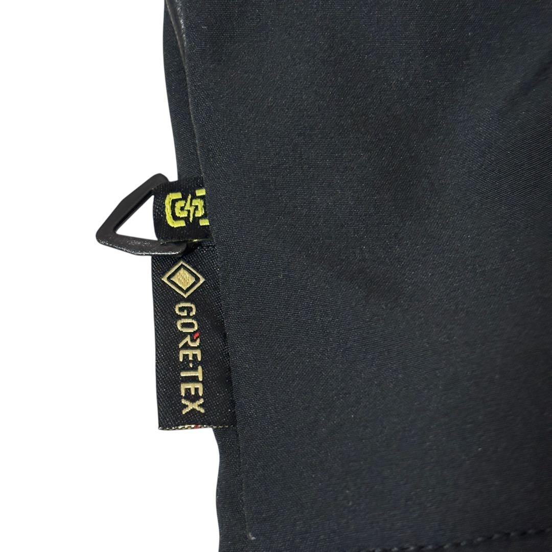 【極美品】BURTON AK バートン　ゴアテックス　GORE-TEX グローブ
