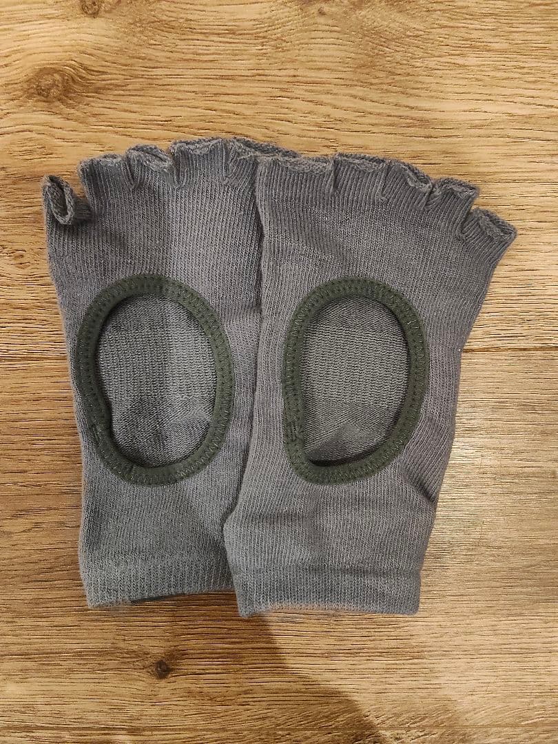 リントスル　Rintosull 公式ウェア　Lサイズ