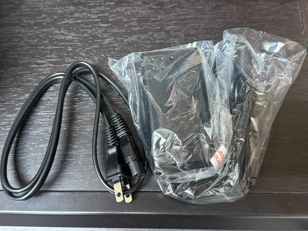 ローランド 電子ピアノ RP301-RW 埼玉県草加市手渡しのみ