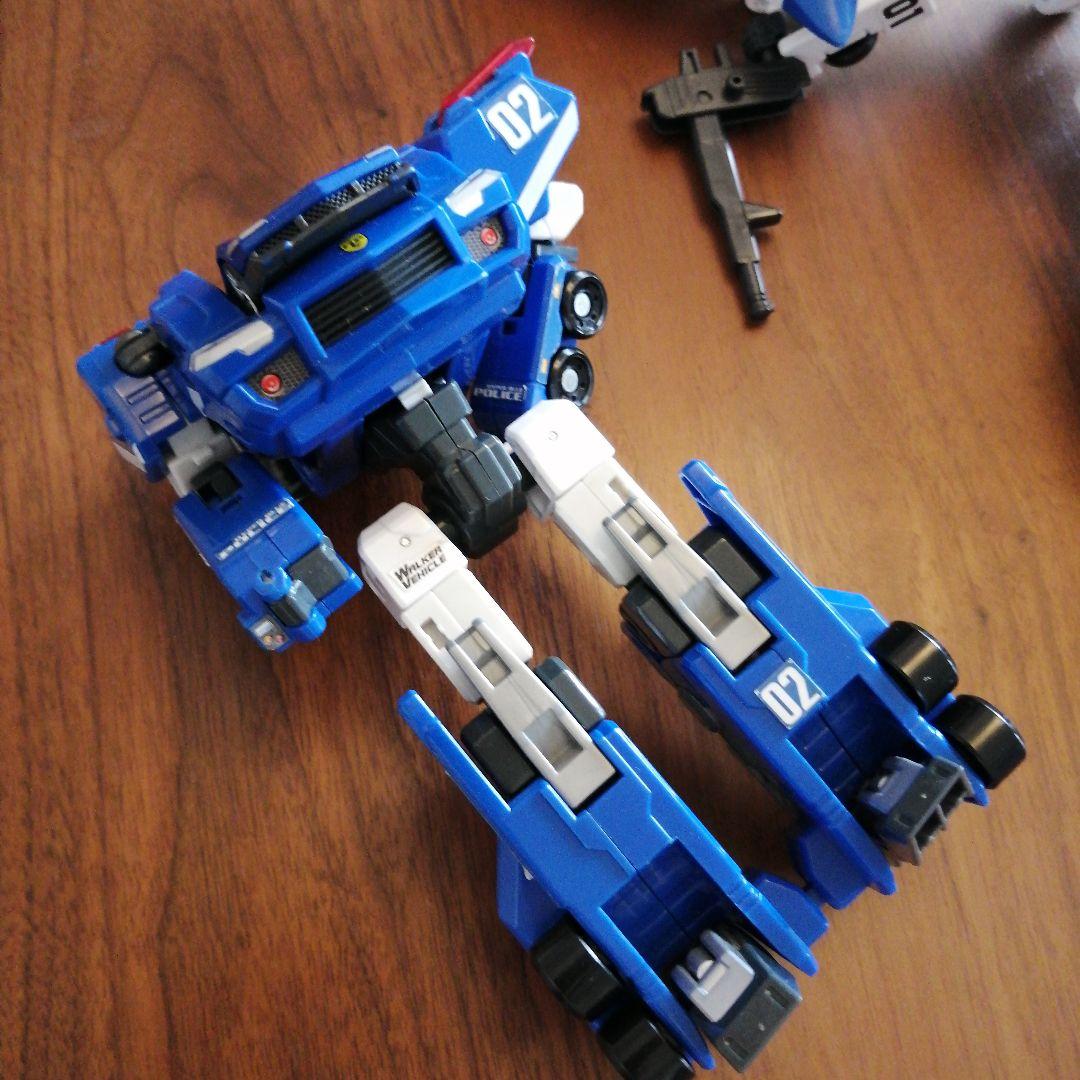 トミカ　ハイパーブルーポリス　アンビュランスホワイトホープ