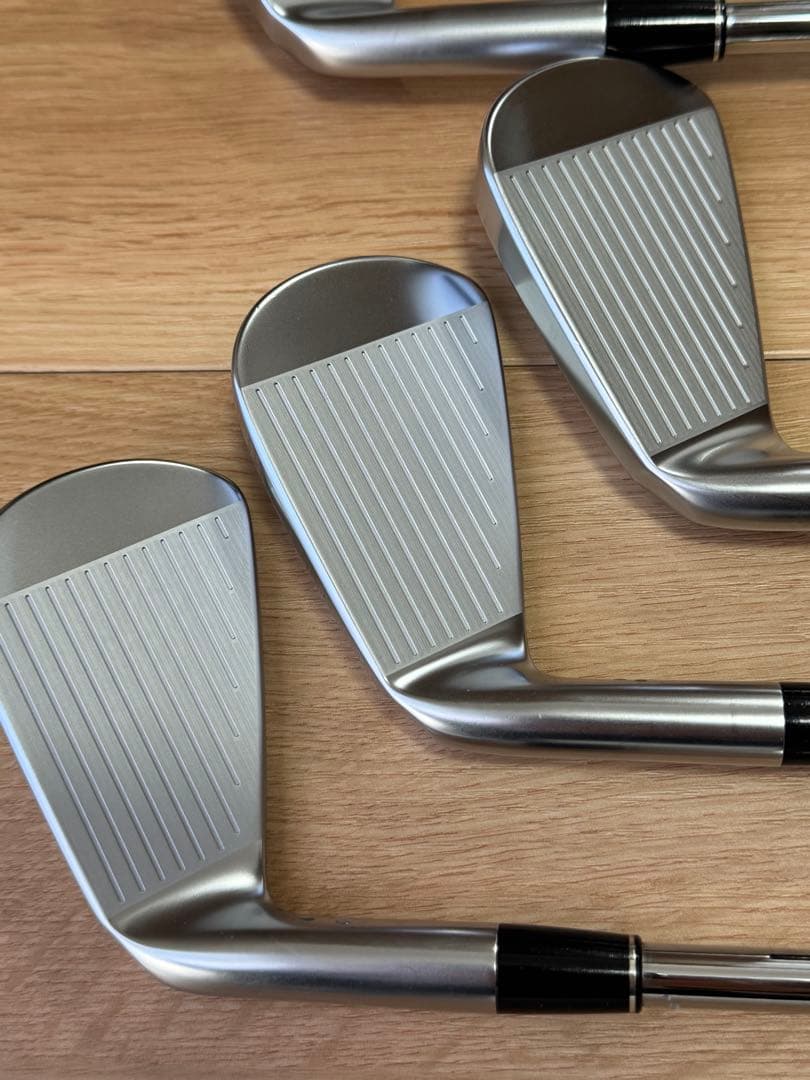 スリクソン ZXi7 アイアン6本セット MODUS3 TOUR 120