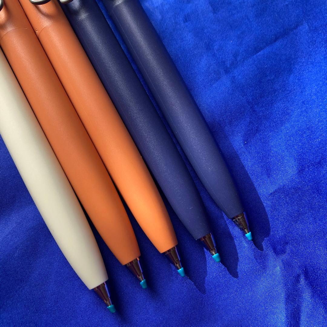 ユニボールワンF モダンポップカラー　限定色