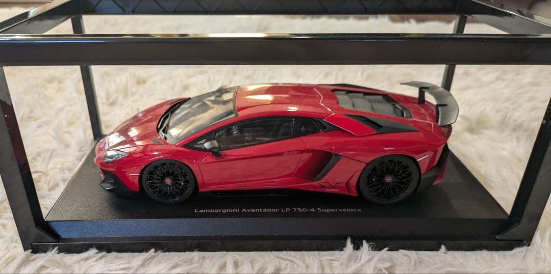 【美品】アヴェンタドールLP750-4スーパーヴェローチェ レッド1/18