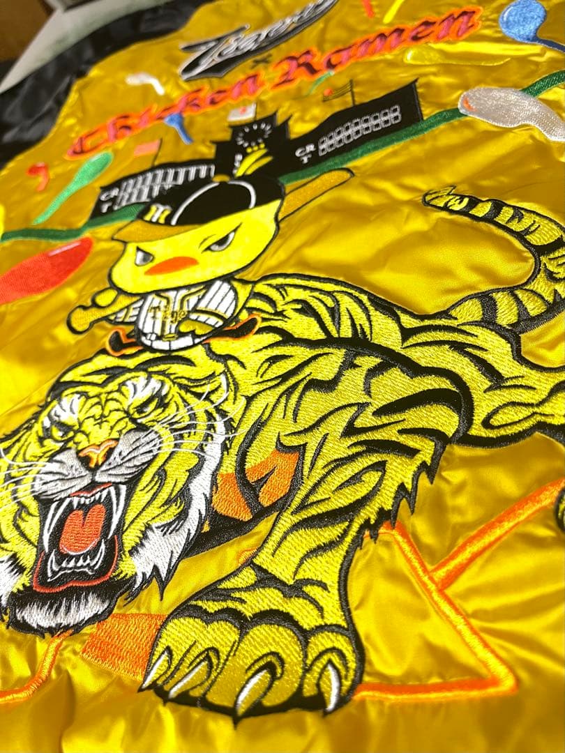 レア 美品 懸賞品 阪神タイガース＆日清食品 チキンラーメン ひよこちゃん