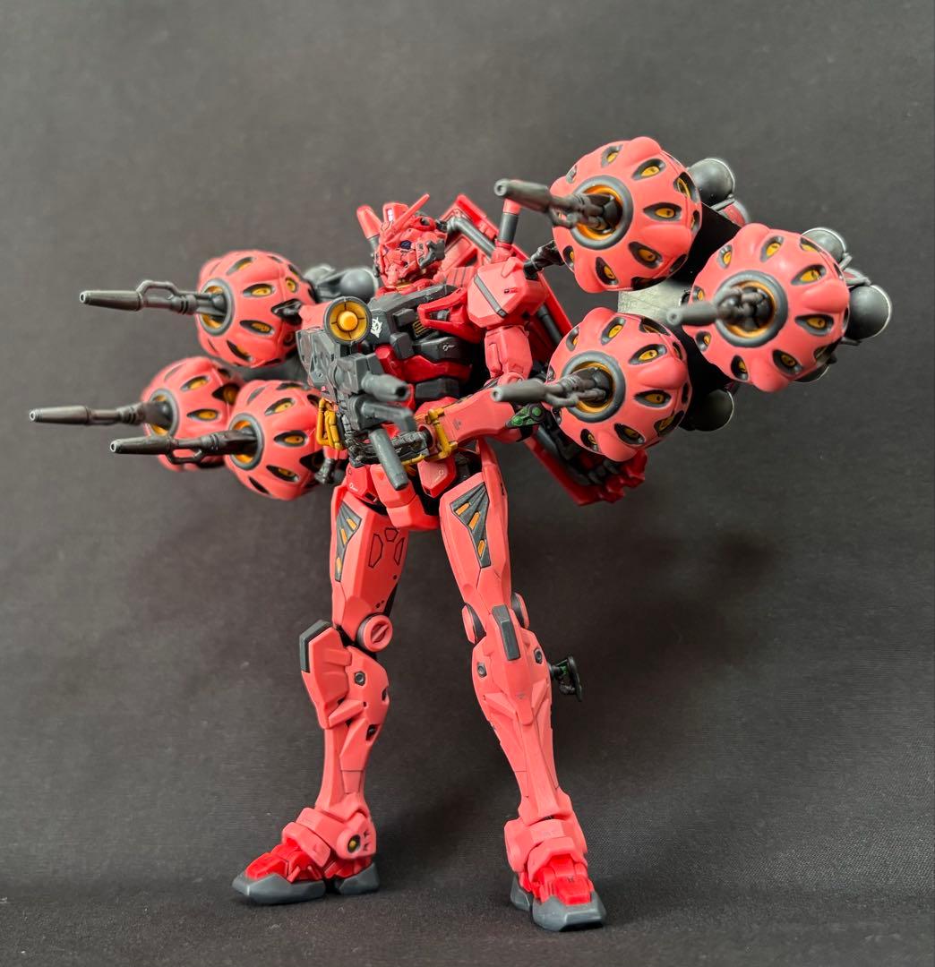HG赤いガンダム完成品（ビット6個付き・部分塗装・つや消しトップコート仕上げ）