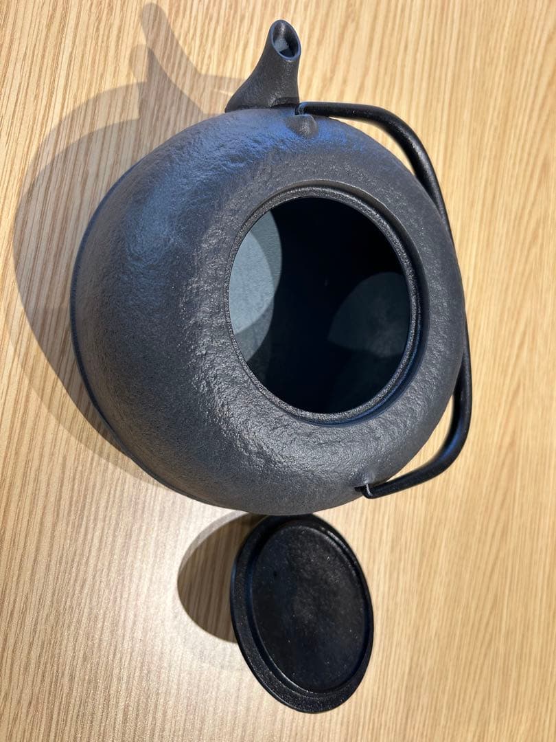 【新品未使用】木屋　水沢姥口 鉄瓶 大　IH200V対応