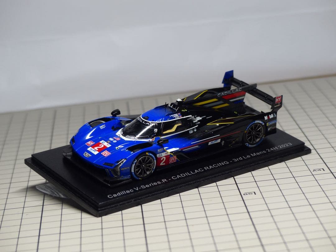 スパークモデル spark 1/43 キャデラック v-series.r