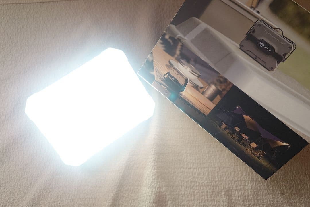 WAQ LED LANTERN 2 オリーブ キャンプLEDランタン