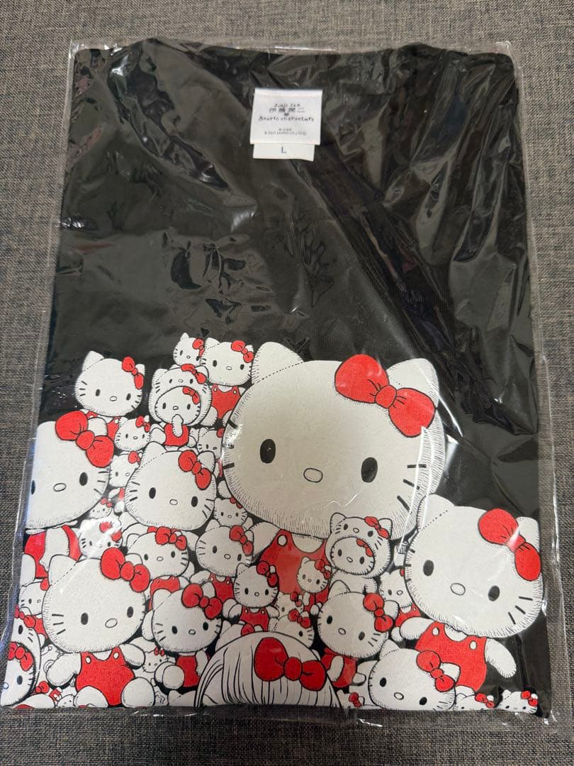 【伊藤潤二×サンリオ】ギャル富江　ロングTシャツＬサイズ