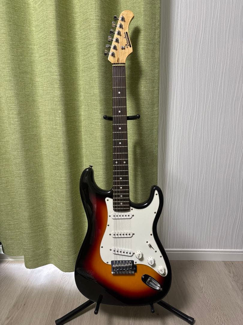 Bacchus UNIVERSE SERIES ストラトタイプ エレキギター