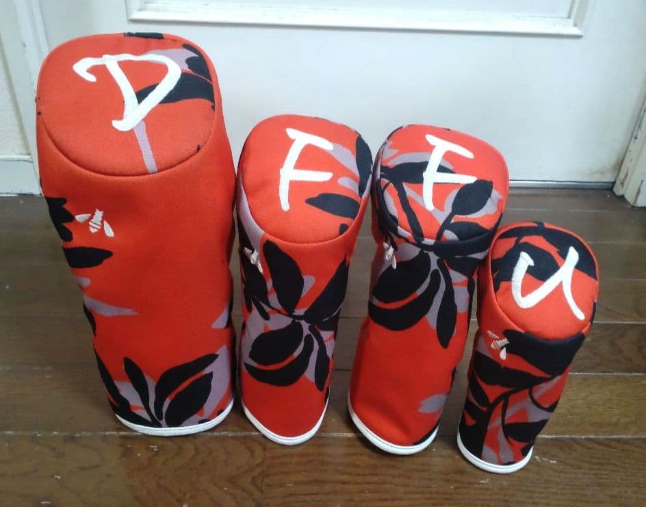 RODDIO（ロッディオ）限定 キャディバッグ ＆ ヘッドカバーセット