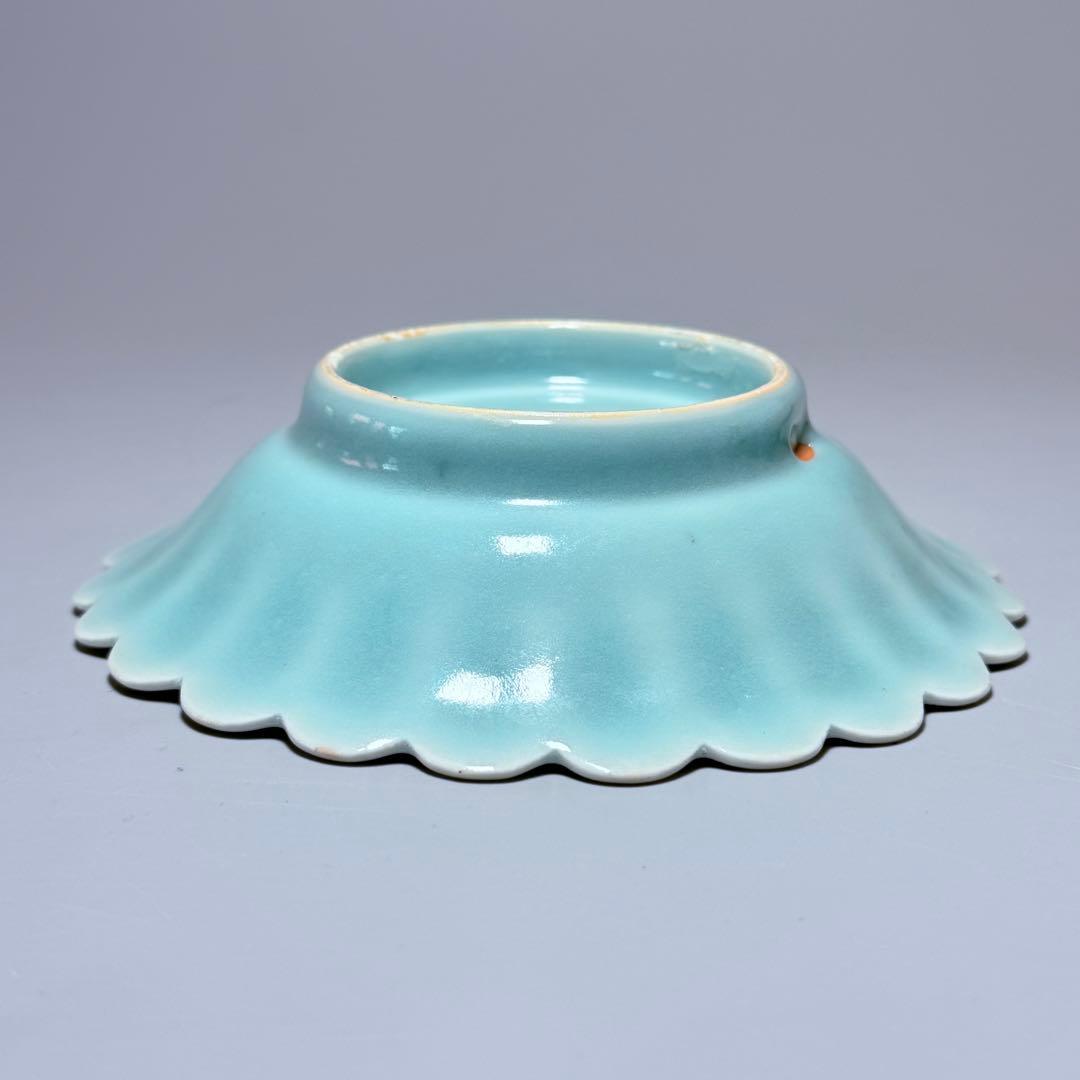 後期　鍋島青磁　江戸中期～末期　青磁菊花形皿　納箱付　同手　図録掲載品