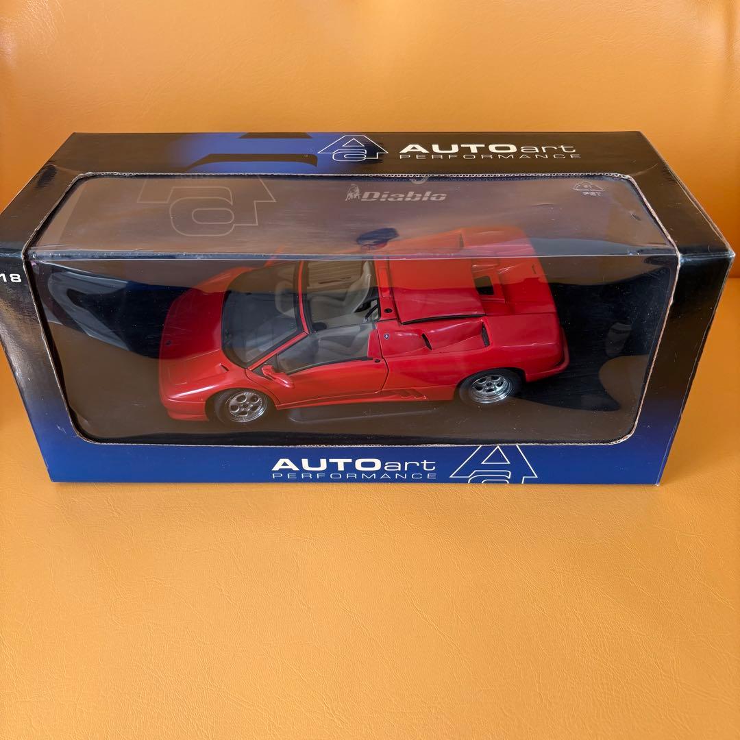 【期間限定値下げ】オートアート1/18 ランボルギーニ ディアブロ ロードスター