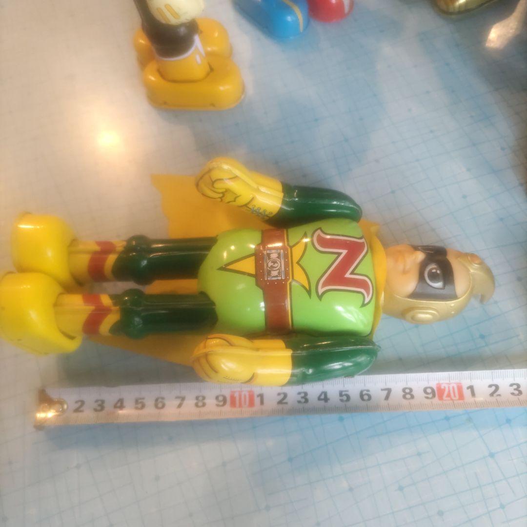 ブリキ　ロボット