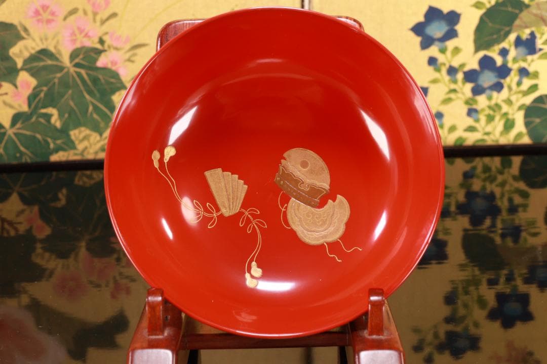 BK106　時代輪島塗　雅楽楽器図金蒔絵　吸物椀　五客　木製　懐石 会席 菓子