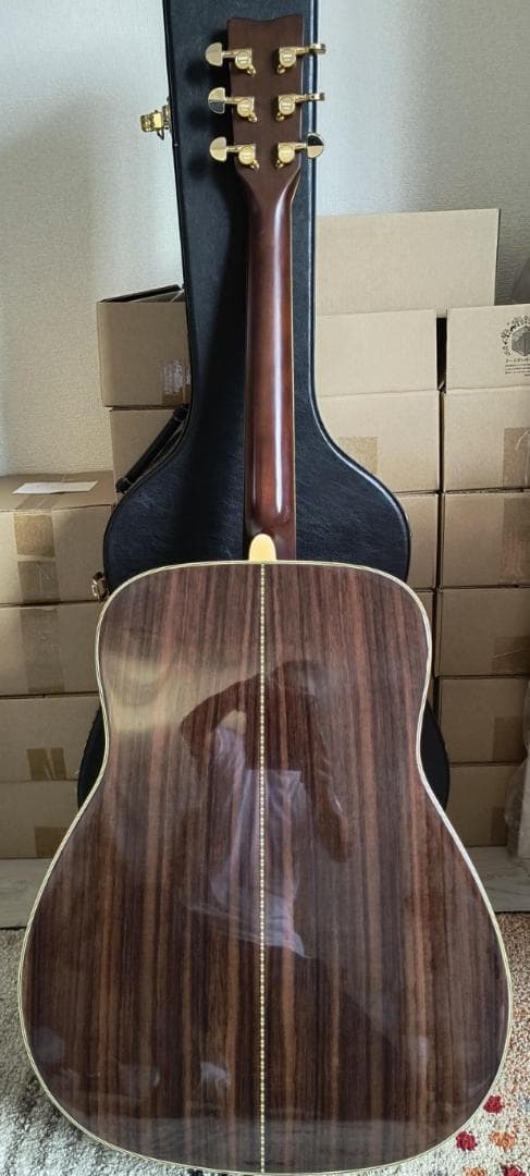 YAMAHA　ヤマハ　アコースティックギター　FG-740　ケース付き