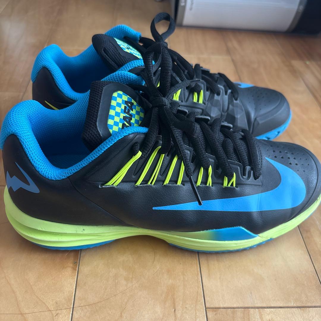 h*k様 ナイキ　ナダル　テニスシューズ　26.5　ナイトセッション