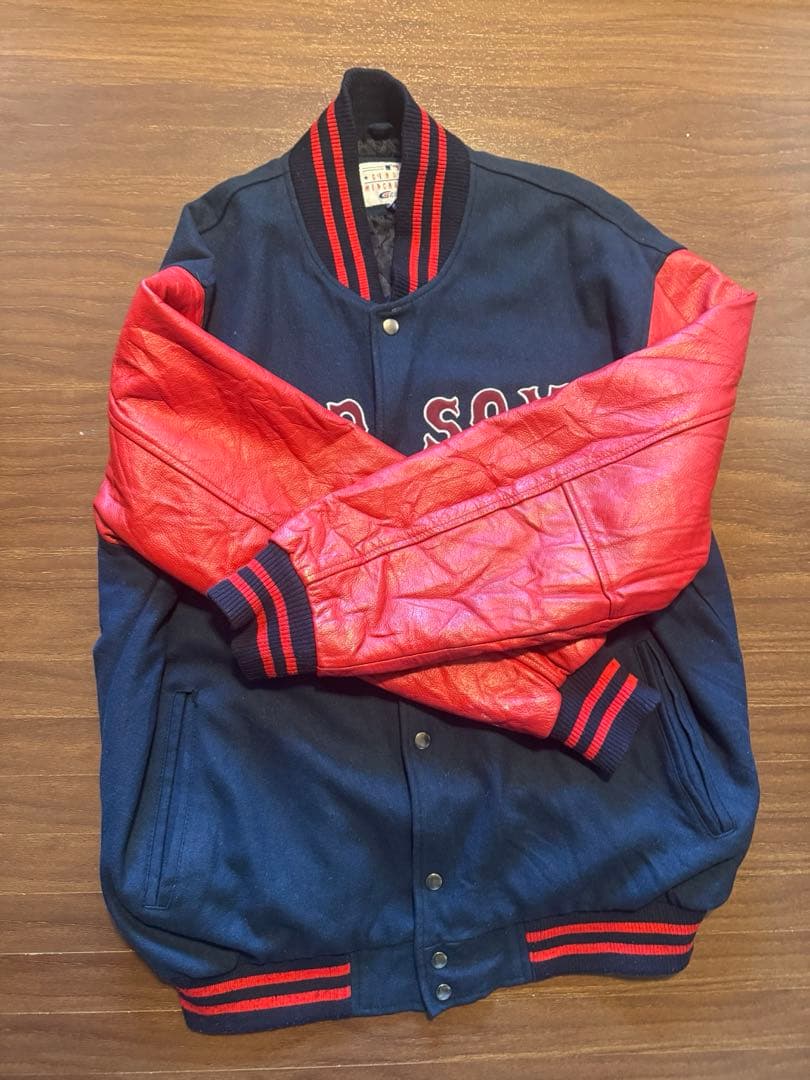 【BOSTON RED SOX レッドソックス】スタジャン